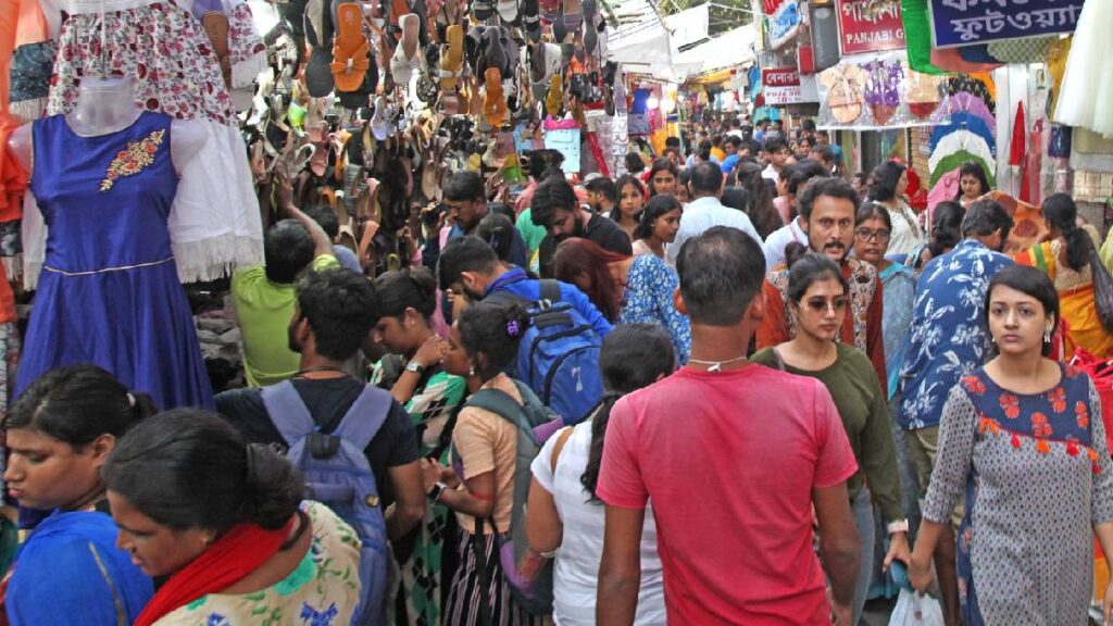 durgapuja market 1 15.10