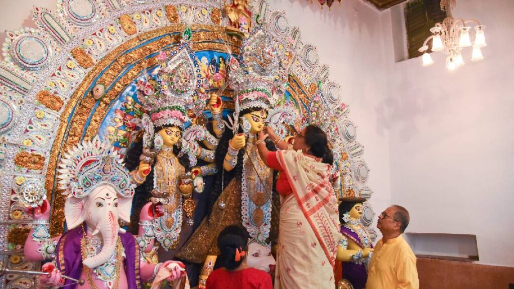 durgapuja posta daw 21.10