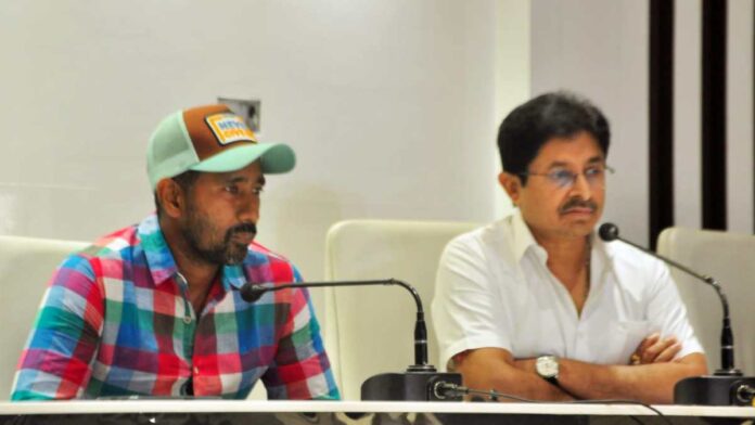 বাংলা দলে ফিরলেন ঋদ্ধিমান সাহা। ছবি সঞ্জয় হাজরা।