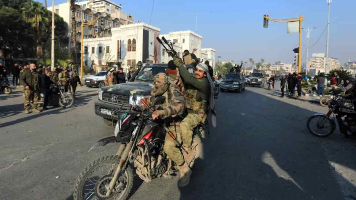 syria সিরিয়ায় 'বিদ্রোহীদের দখলে' রাজধানী