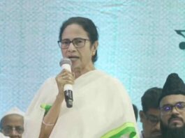 সাহায্য ঘোষণা মুখ্যমন্ত্রীর