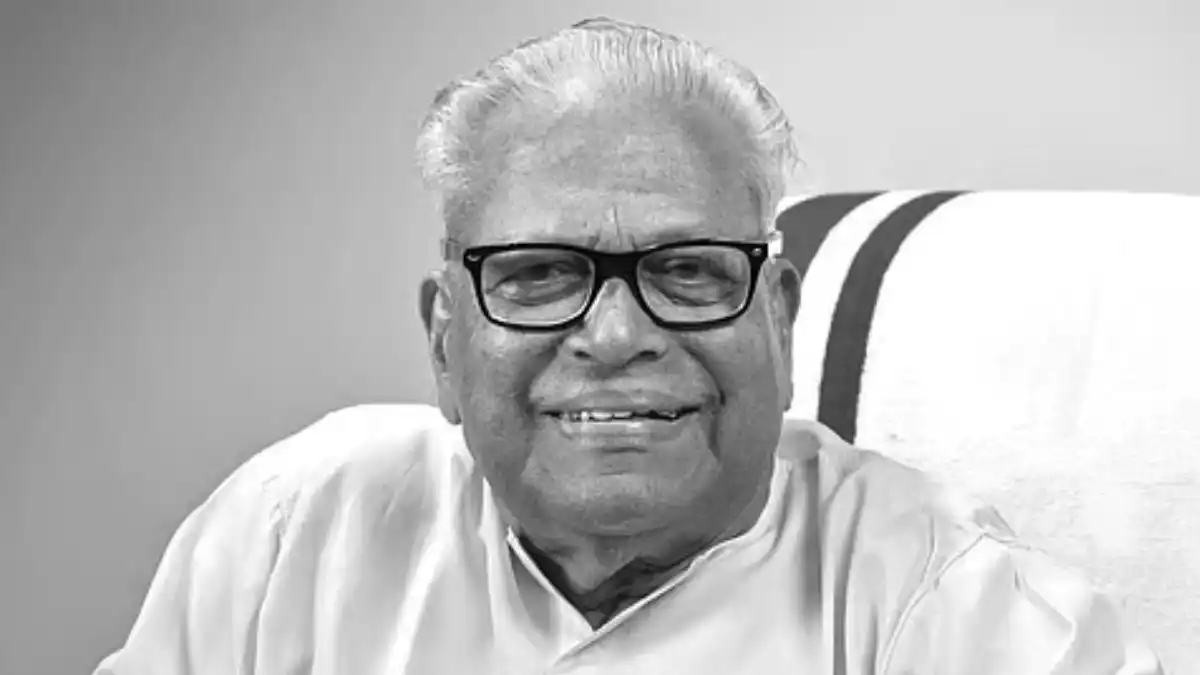 vs achuthanandan vs-achuthanandan