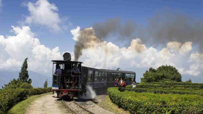 Darjeeling toy train