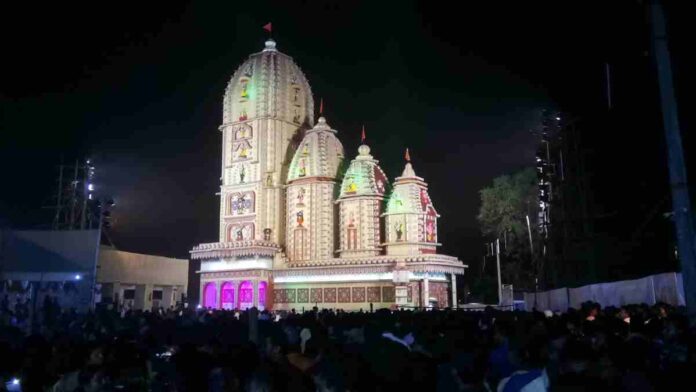 pandal hopping