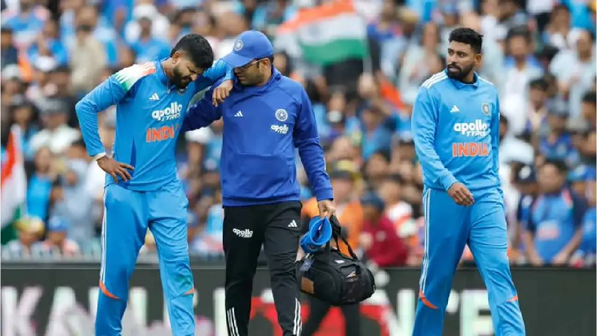 shreyas iyer injury 27.10